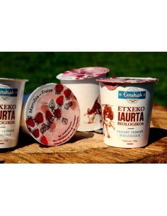 Yaourt de vache a la fraise...